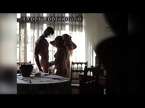 ❤️ Amigos sexuais convidam um homem gigante e uma ménage à trois com ele ❤❌ Porno vídeo em pt-br.pornosexphoto.ru ❌️