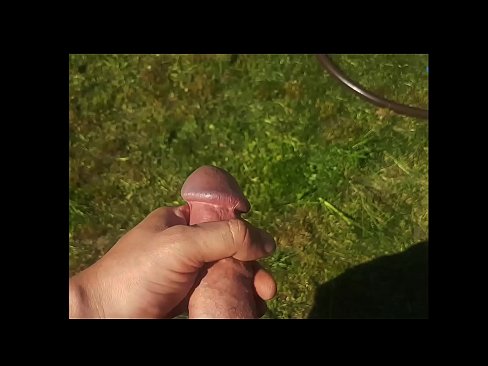 ❤️ A boazona se fode e se ejacula com um esguicho em um jardim de verão ❤❌ Porno vídeo em pt-br.pornosexphoto.ru ❌️